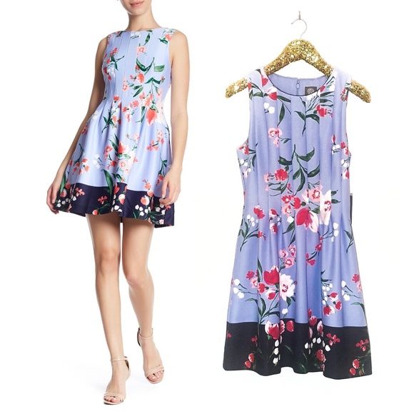 Vince Camuto Dresses & Skirts - Vince Camuto Floral Print Fit & Flare Dress